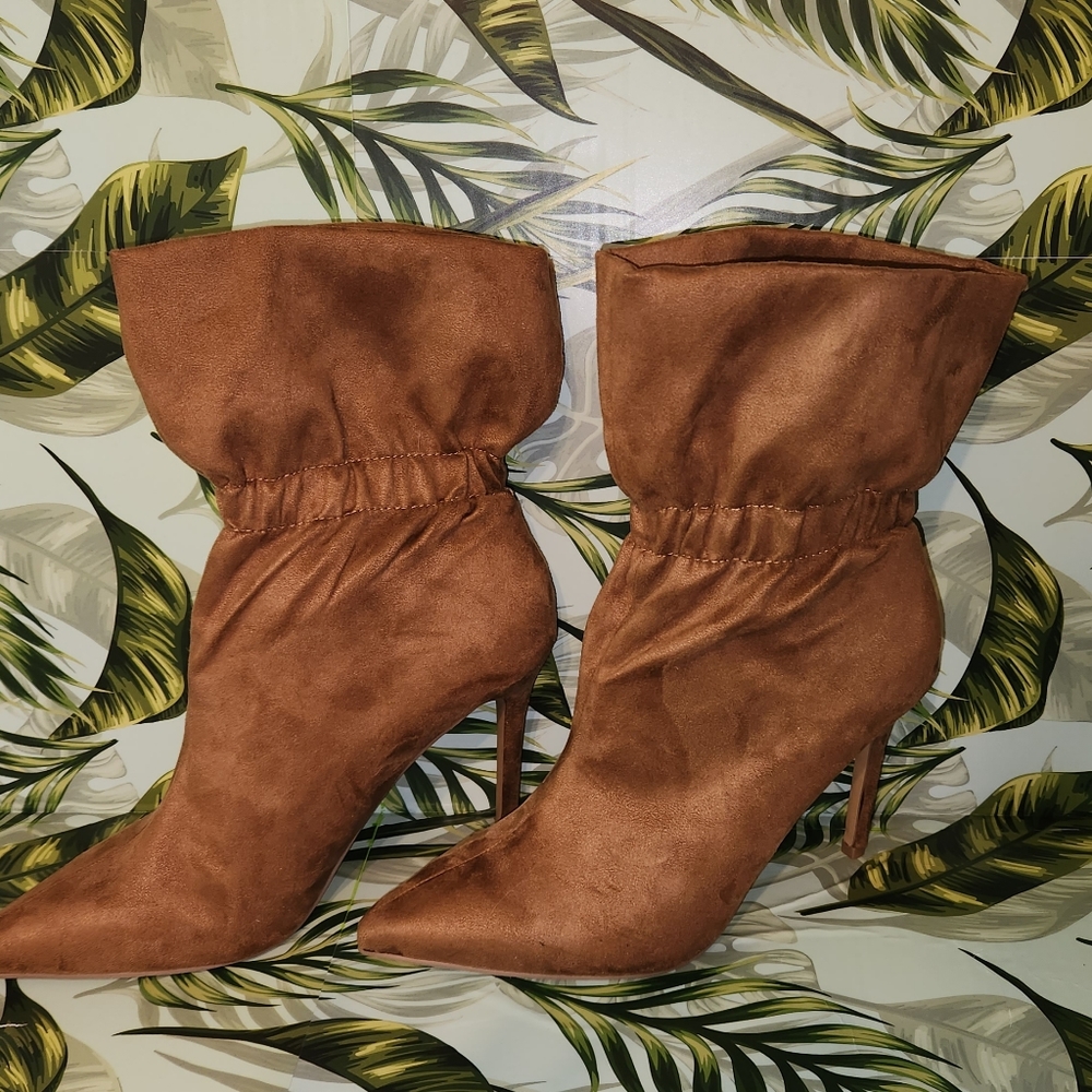 Express brown suede boots